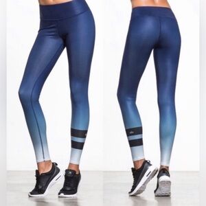 ALO Yoga Blue Ombre Leggings